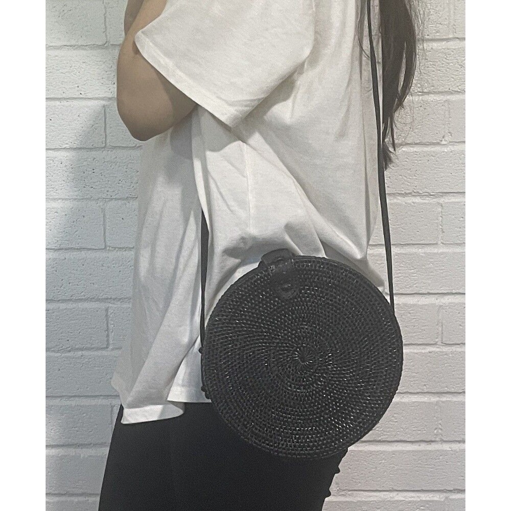 Woven Rattan Handbag Wicker Round Leather Black Purse Crossbody Shoulder Bag
